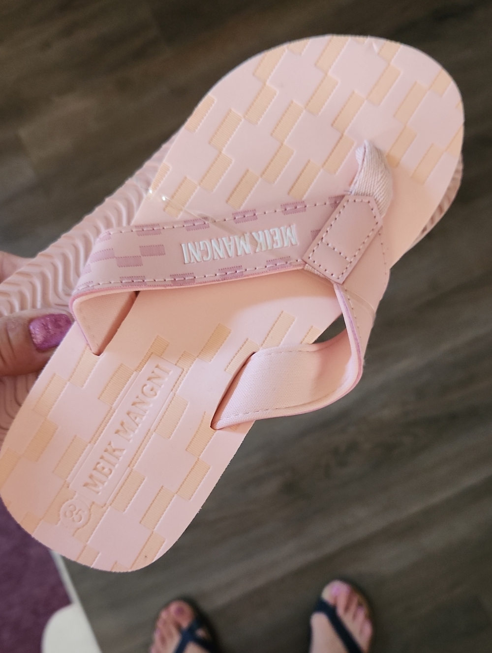 Women's Pink Thong Sandals